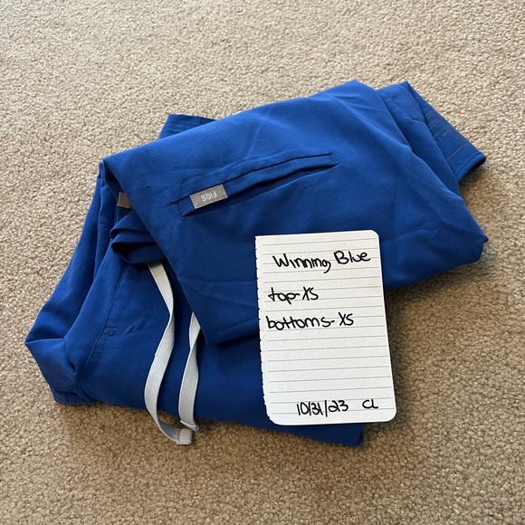 Blue figs - Picture 1 of 1